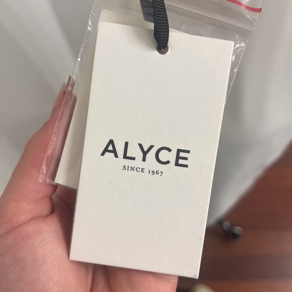 Ivory Square-Neck Tea-Length Dress - Picture 4 of 4